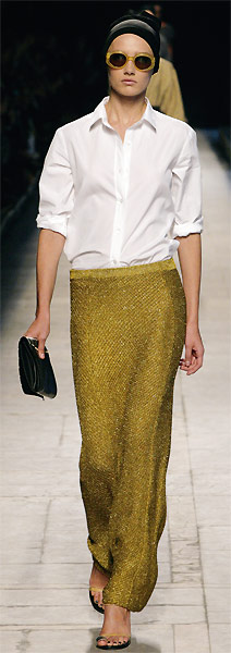 In October 2008 Belgian designer Dries van Noten presented his new spring/summer 2009 collection during the Paris Fashion Week.