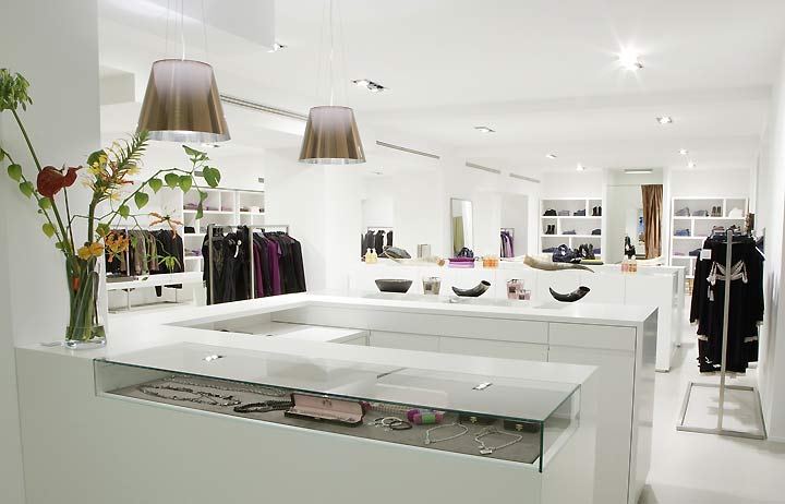 fig.: Inside the BR-Fashion Concept store in Vienna, Rauhensteingasse Nr. 7. The store opened on 8 August 2009. Photo: (C) Juergen Hammerschmid