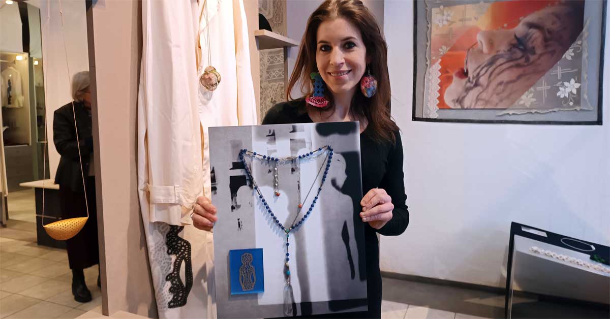 Image: Artist Eva Petric photographed at Galerie V&V on April 3, 2025, during the vernissage of her latest exhibition 'Rosaries � Compass for Shadows & Puppets Series.' Photo: © Fashion.at