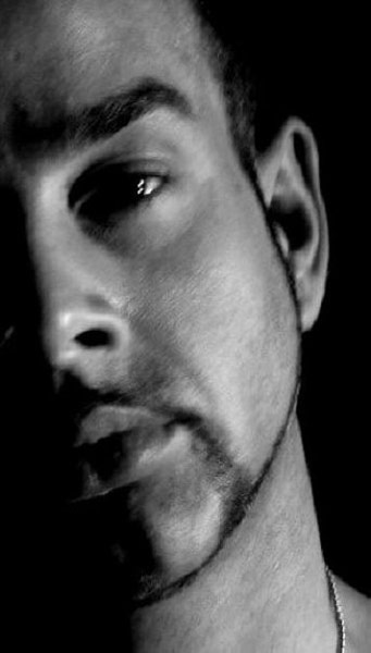 In September 2008 Nineteen74.com and Factory311, the first is a community platform for creatives, the second a company of creatives, announced their next photo shoot in London and call designers to join the project which will be posted after the shooting to (Nineteen74.com named 65.000) professionals worldwide.